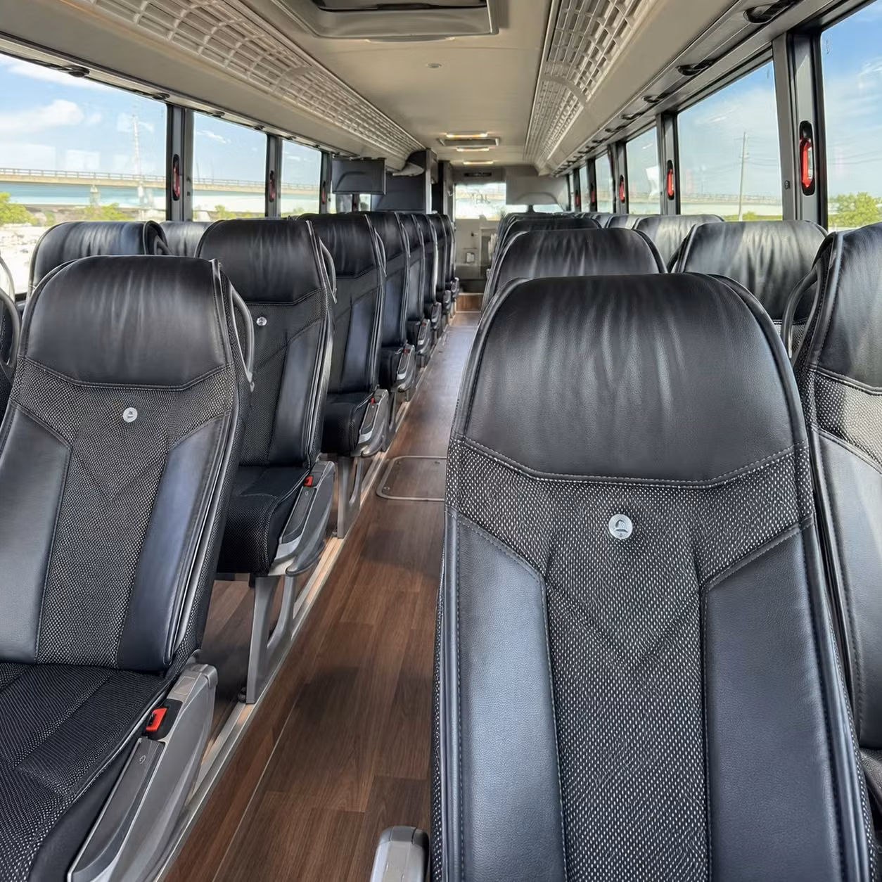 charter bus transfers between chesapeake and richmond international airport