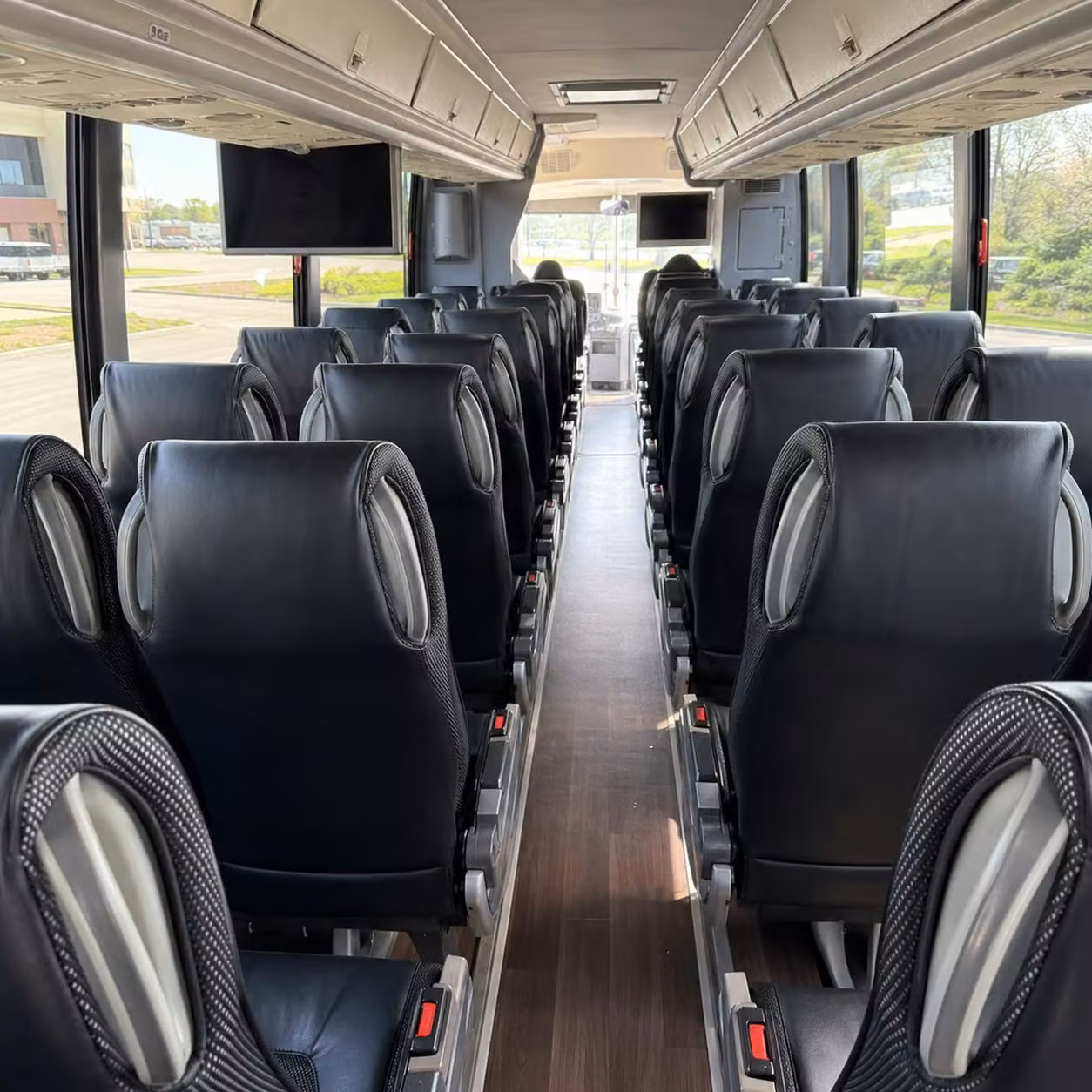 what makes charter bus rentals in chesapeake the smart choice for corporate groups